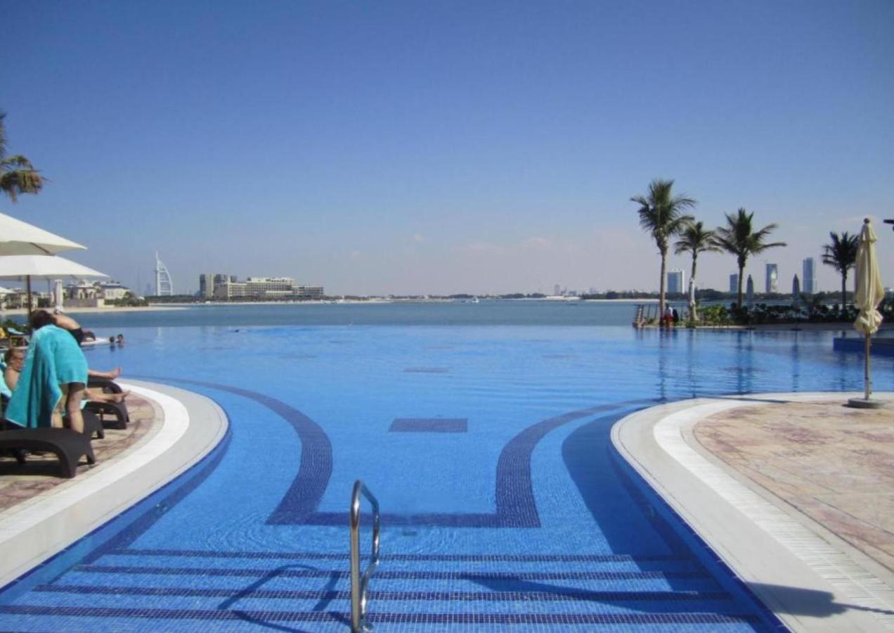 Tiara - Luxury Palm Jumeirah - Private Beach And Pool! Дубай Екстериор снимка