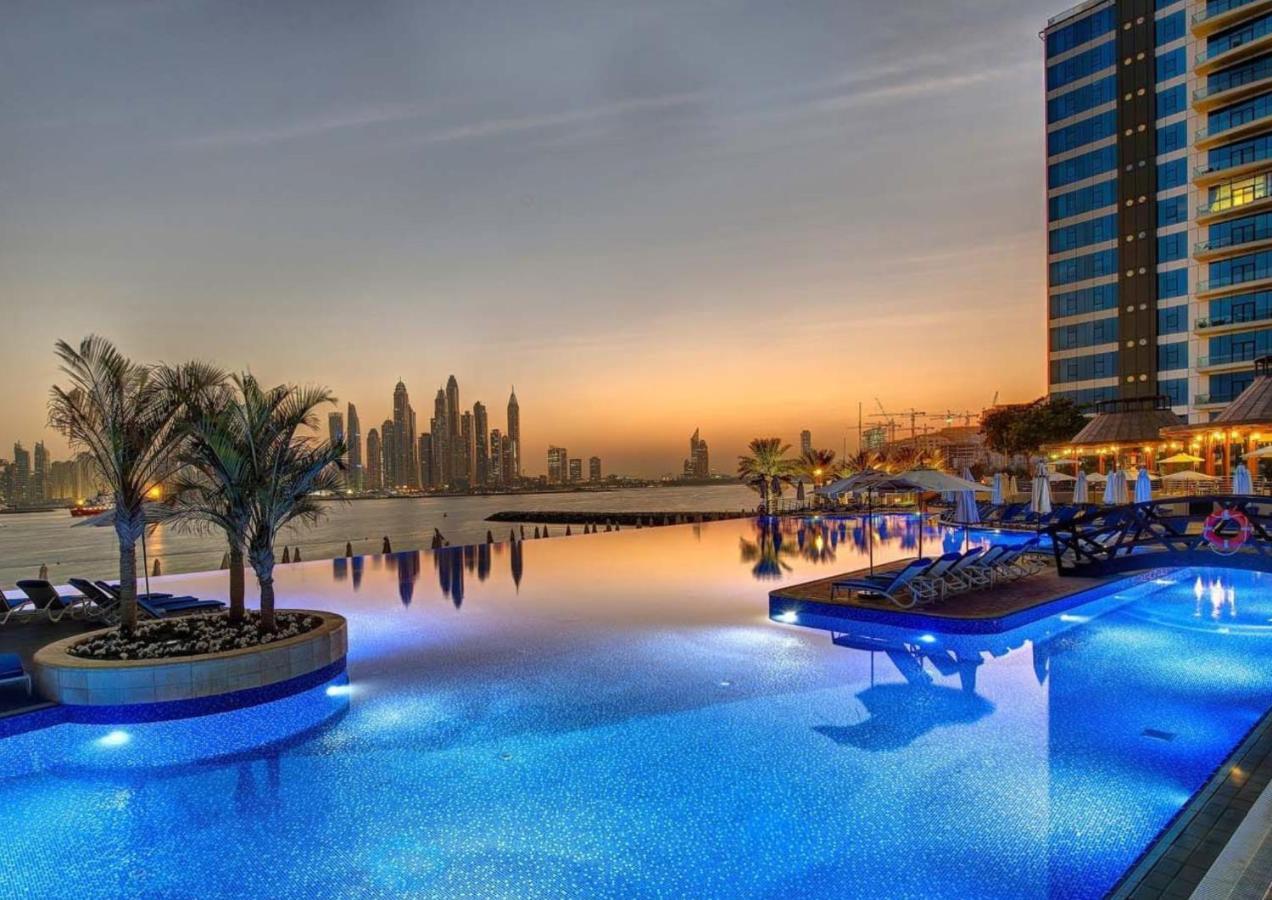 Tiara - Luxury Palm Jumeirah - Private Beach And Pool! Apartment Дубай Екстериор снимка